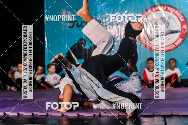 Buy your photos of the eventApresenta��o de Capoeira e Ju Jitsu 2019 on Fotop