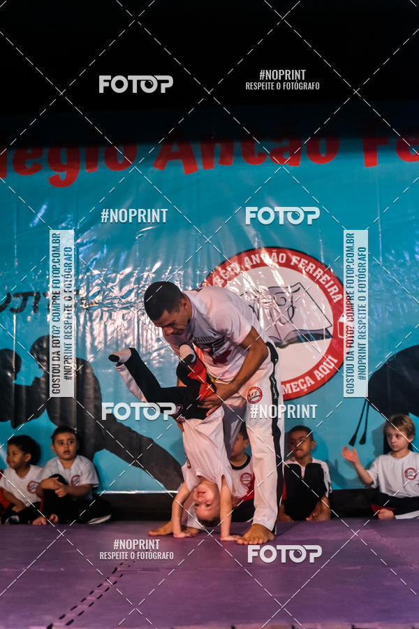Buy your photos of the eventApresenta��o de Capoeira e Ju Jitsu 2019 on Fotop