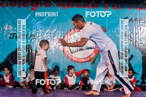 Buy your photos of the eventApresenta��o de Capoeira e Ju Jitsu 2019 on Fotop