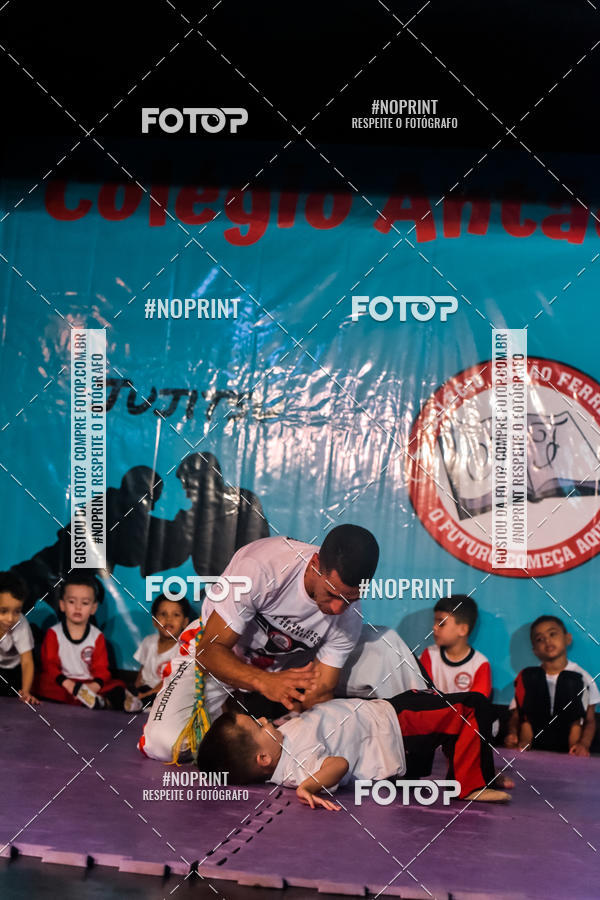 Buy your photos of the eventApresenta��o de Capoeira e Ju Jitsu 2019 on Fotop
