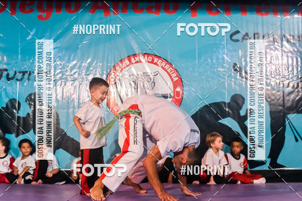 Buy your photos of the eventApresenta��o de Capoeira e Ju Jitsu 2019 on Fotop