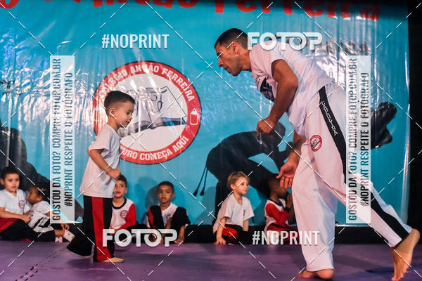 Buy your photos of the eventApresenta��o de Capoeira e Ju Jitsu 2019 on Fotop