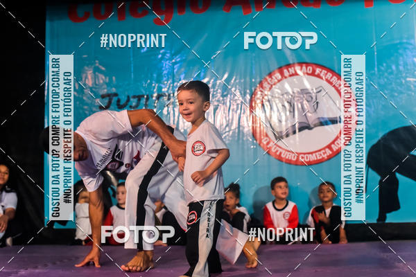 Buy your photos of the eventApresenta��o de Capoeira e Ju Jitsu 2019 on Fotop
