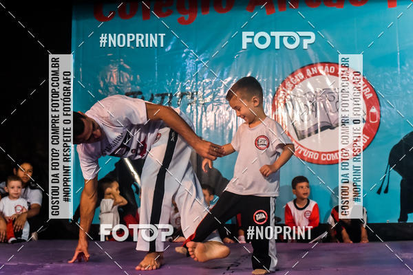 Buy your photos of the eventApresenta��o de Capoeira e Ju Jitsu 2019 on Fotop