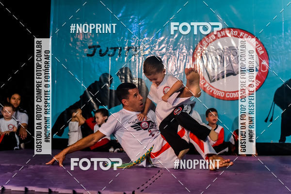 Buy your photos of the eventApresenta��o de Capoeira e Ju Jitsu 2019 on Fotop