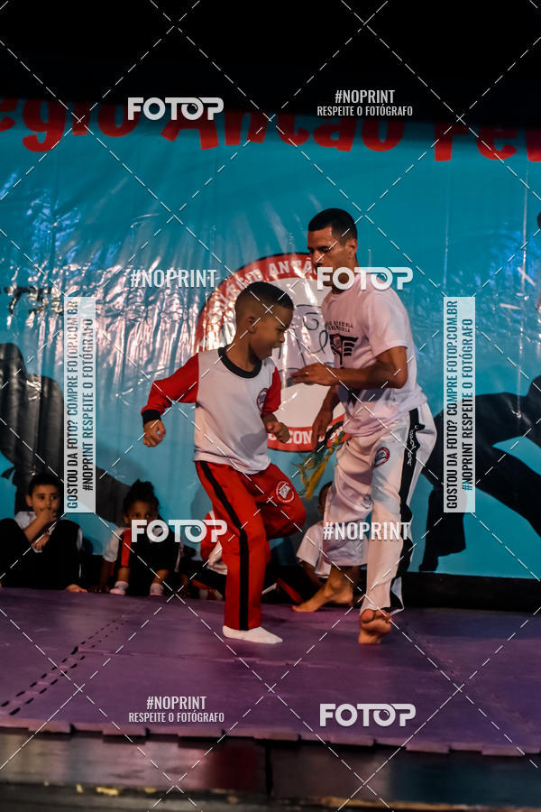 Buy your photos of the eventApresenta��o de Capoeira e Ju Jitsu 2019 on Fotop