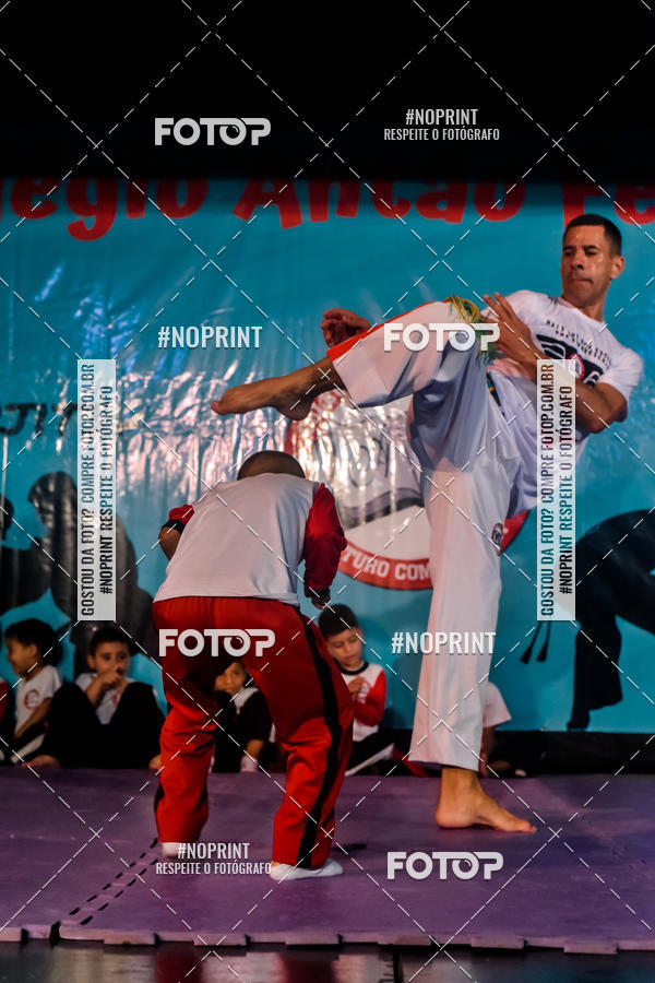 Buy your photos of the eventApresenta��o de Capoeira e Ju Jitsu 2019 on Fotop