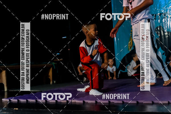 Buy your photos of the eventApresenta��o de Capoeira e Ju Jitsu 2019 on Fotop