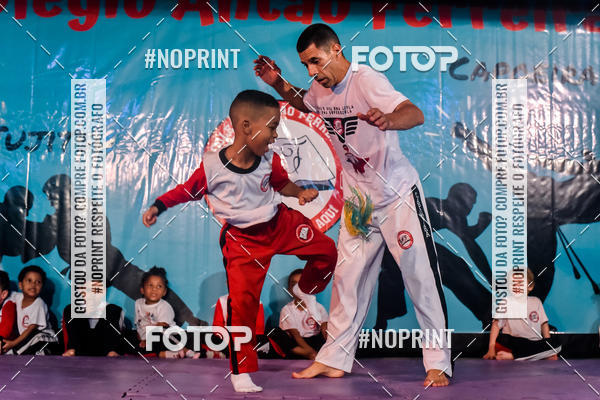 Buy your photos of the eventApresenta��o de Capoeira e Ju Jitsu 2019 on Fotop