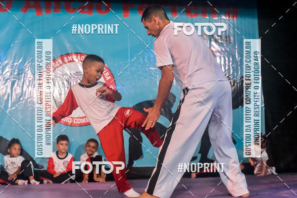 Buy your photos of the eventApresenta��o de Capoeira e Ju Jitsu 2019 on Fotop