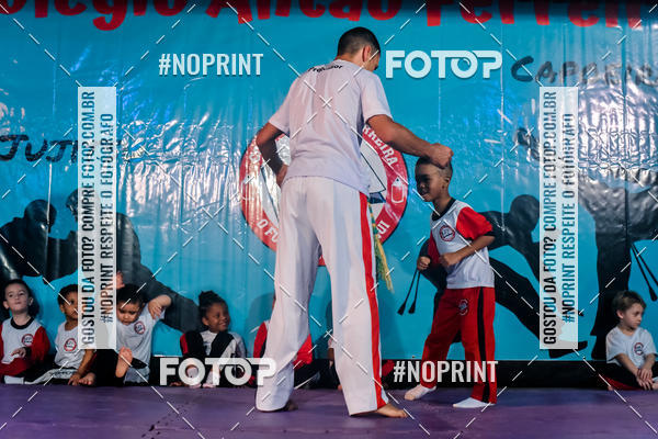 Buy your photos of the eventApresenta��o de Capoeira e Ju Jitsu 2019 on Fotop