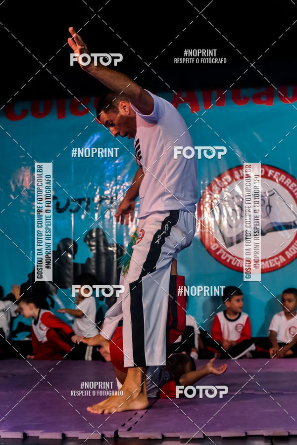 Buy your photos of the eventApresenta��o de Capoeira e Ju Jitsu 2019 on Fotop