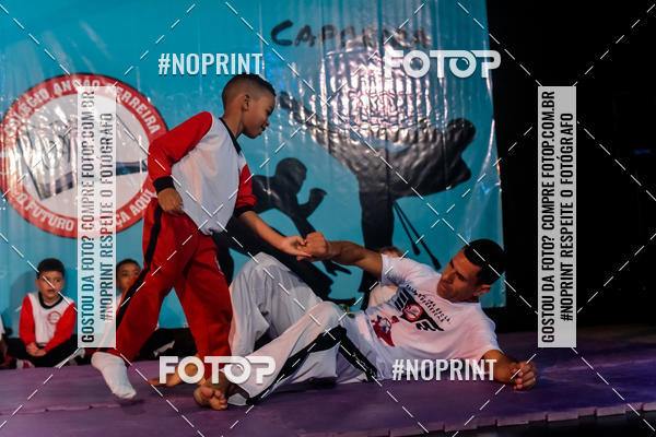 Buy your photos of the eventApresenta��o de Capoeira e Ju Jitsu 2019 on Fotop
