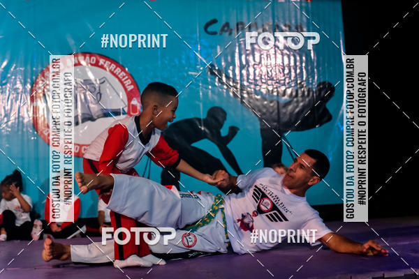 Buy your photos of the eventApresenta��o de Capoeira e Ju Jitsu 2019 on Fotop
