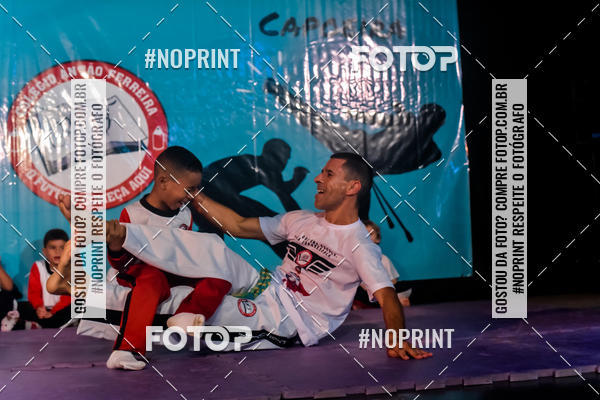 Buy your photos of the eventApresenta��o de Capoeira e Ju Jitsu 2019 on Fotop