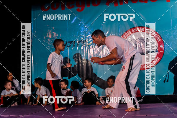 Buy your photos of the eventApresenta��o de Capoeira e Ju Jitsu 2019 on Fotop