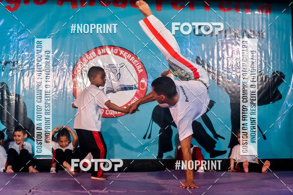 Buy your photos of the eventApresenta��o de Capoeira e Ju Jitsu 2019 on Fotop
