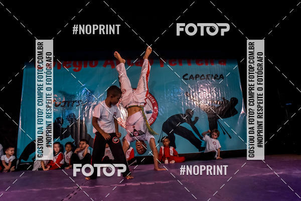 Buy your photos of the eventApresenta��o de Capoeira e Ju Jitsu 2019 on Fotop