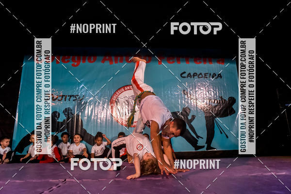 Buy your photos of the eventApresenta��o de Capoeira e Ju Jitsu 2019 on Fotop