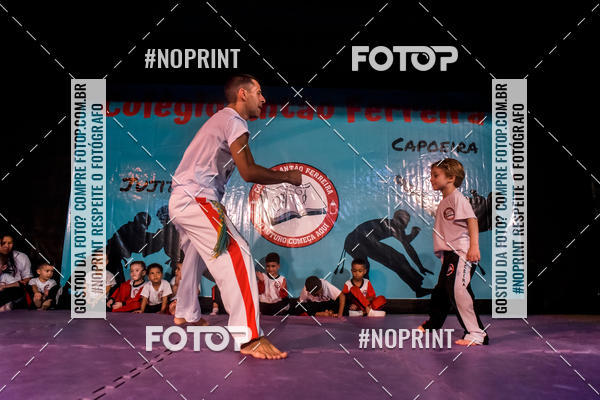 Buy your photos of the eventApresenta��o de Capoeira e Ju Jitsu 2019 on Fotop