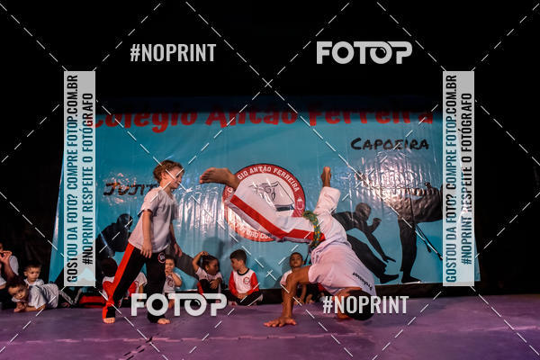 Buy your photos of the eventApresenta��o de Capoeira e Ju Jitsu 2019 on Fotop