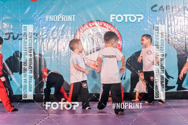 Buy your photos of the eventApresenta��o de Capoeira e Ju Jitsu 2019 on Fotop