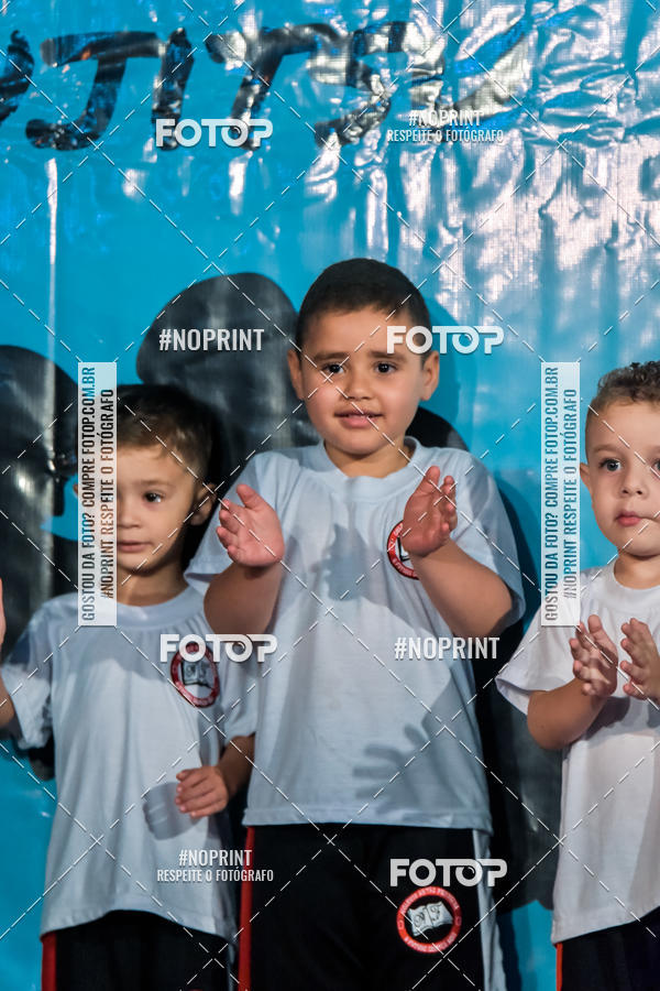 Buy your photos of the eventApresenta��o de Capoeira e Ju Jitsu 2019 on Fotop