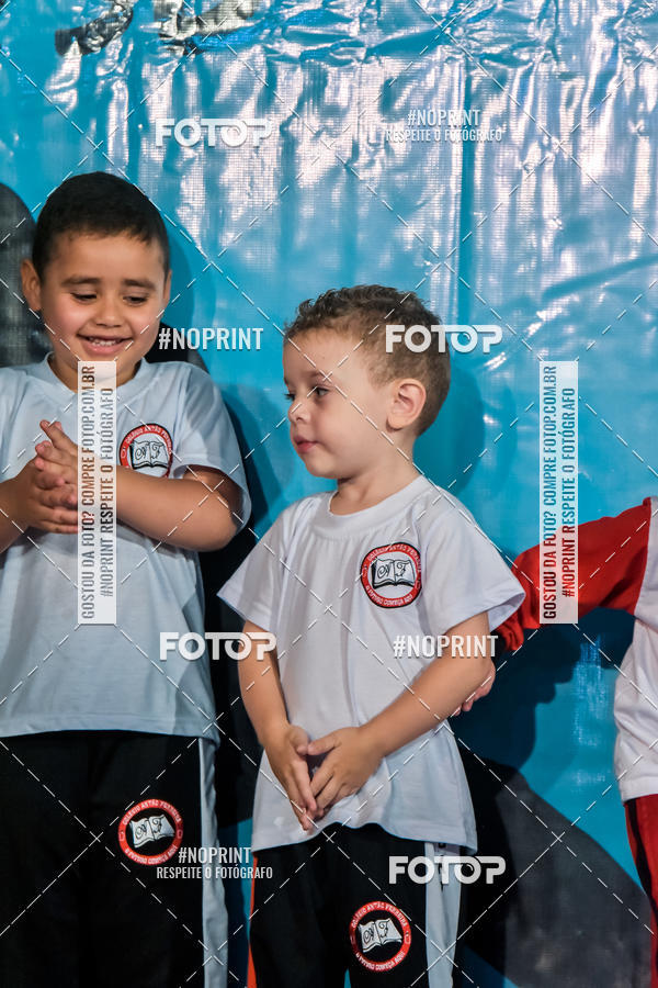 Buy your photos of the eventApresenta��o de Capoeira e Ju Jitsu 2019 on Fotop