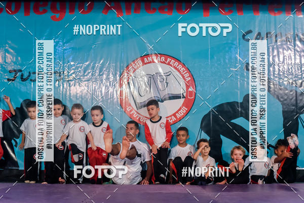 Buy your photos of the eventApresenta��o de Capoeira e Ju Jitsu 2019 on Fotop