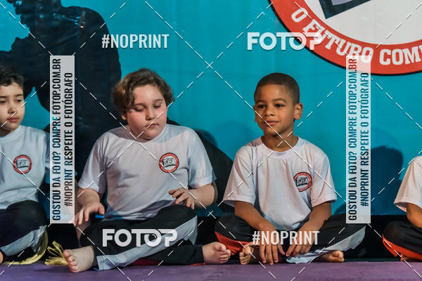 Buy your photos of the eventApresenta��o de Capoeira e Ju Jitsu 2019 on Fotop