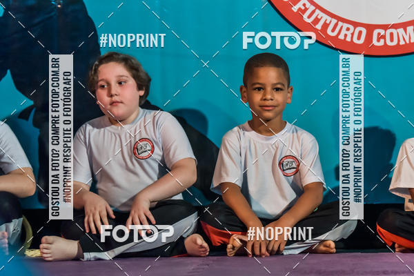 Buy your photos of the eventApresenta��o de Capoeira e Ju Jitsu 2019 on Fotop