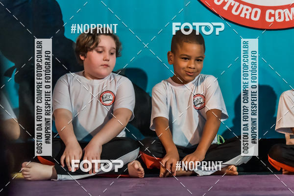 Buy your photos of the eventApresenta��o de Capoeira e Ju Jitsu 2019 on Fotop
