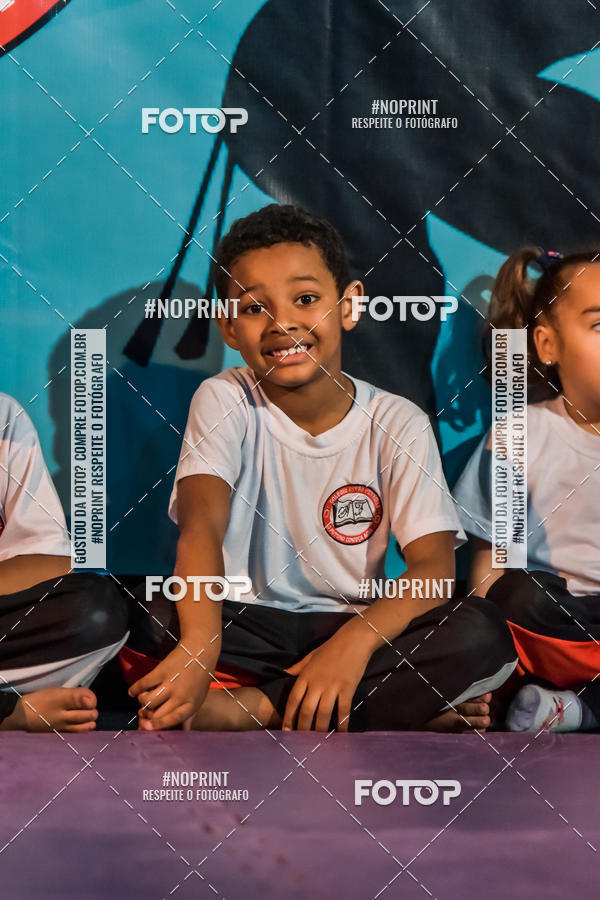 Buy your photos of the eventApresenta��o de Capoeira e Ju Jitsu 2019 on Fotop
