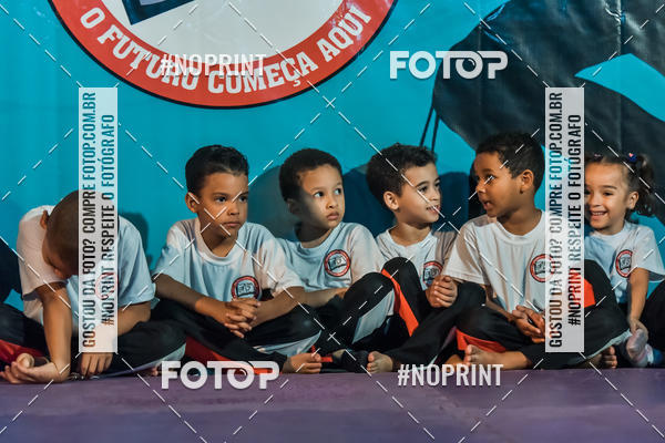 Buy your photos of the eventApresenta��o de Capoeira e Ju Jitsu 2019 on Fotop
