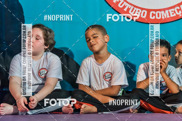 Buy your photos of the eventApresenta��o de Capoeira e Ju Jitsu 2019 on Fotop