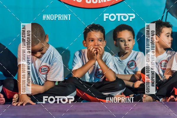Buy your photos of the eventApresenta��o de Capoeira e Ju Jitsu 2019 on Fotop