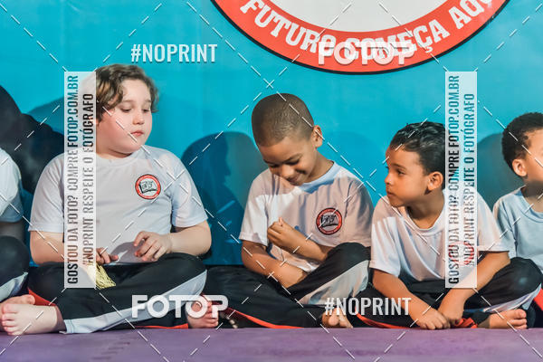 Buy your photos of the eventApresenta��o de Capoeira e Ju Jitsu 2019 on Fotop