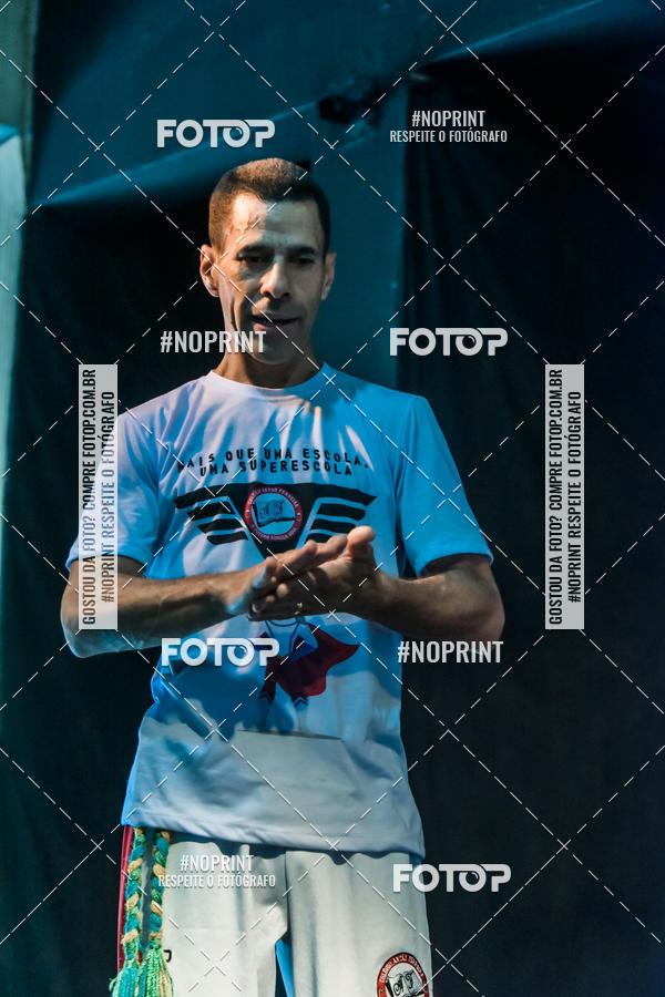 Buy your photos of the eventApresenta��o de Capoeira e Ju Jitsu 2019 on Fotop