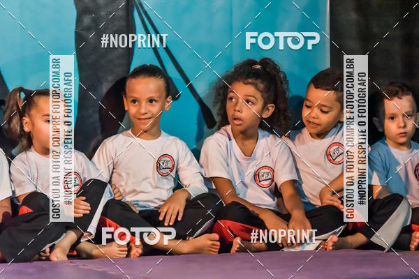 Buy your photos of the eventApresenta��o de Capoeira e Ju Jitsu 2019 on Fotop