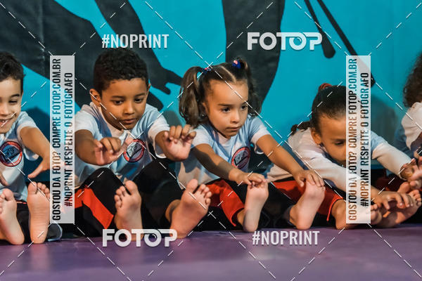 Buy your photos of the eventApresenta��o de Capoeira e Ju Jitsu 2019 on Fotop