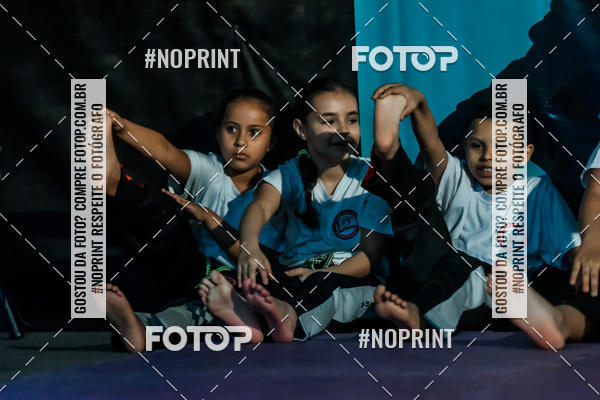 Buy your photos of the eventApresenta��o de Capoeira e Ju Jitsu 2019 on Fotop