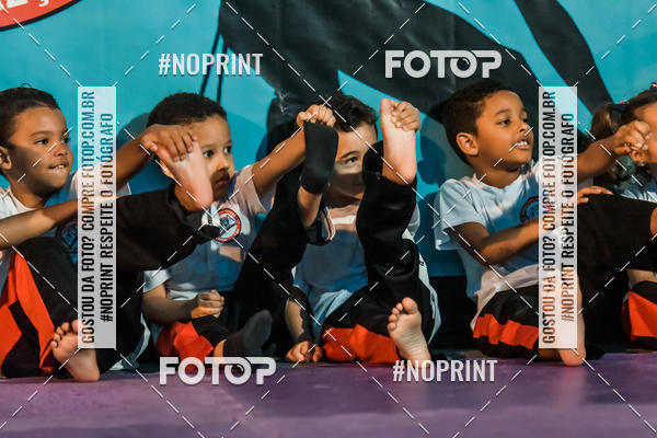 Buy your photos of the eventApresenta��o de Capoeira e Ju Jitsu 2019 on Fotop