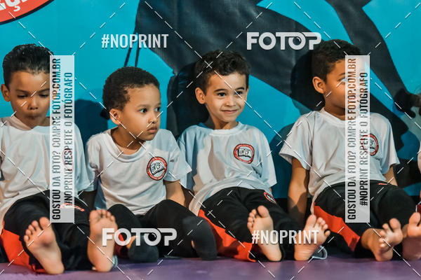 Buy your photos of the eventApresenta��o de Capoeira e Ju Jitsu 2019 on Fotop