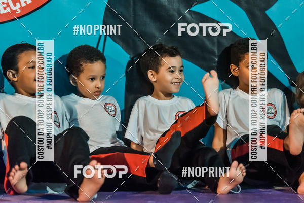 Buy your photos of the eventApresenta��o de Capoeira e Ju Jitsu 2019 on Fotop