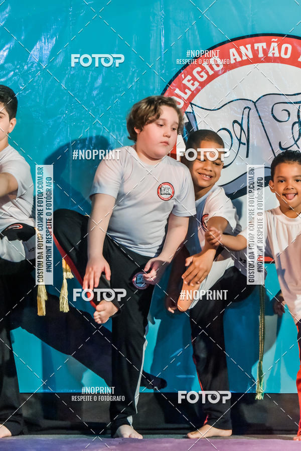 Buy your photos of the eventApresenta��o de Capoeira e Ju Jitsu 2019 on Fotop