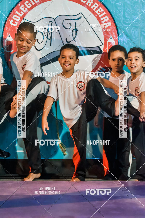 Buy your photos of the eventApresenta��o de Capoeira e Ju Jitsu 2019 on Fotop