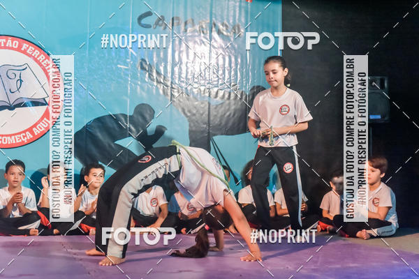 Buy your photos of the eventApresenta��o de Capoeira e Ju Jitsu 2019 on Fotop