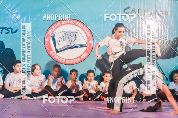 Buy your photos of the eventApresenta��o de Capoeira e Ju Jitsu 2019 on Fotop