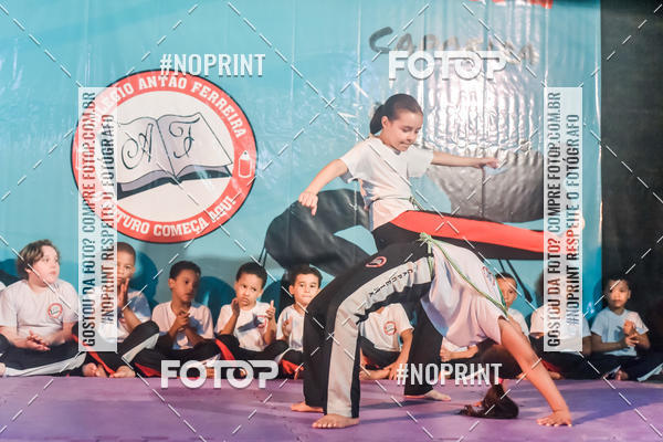 Buy your photos of the eventApresenta��o de Capoeira e Ju Jitsu 2019 on Fotop