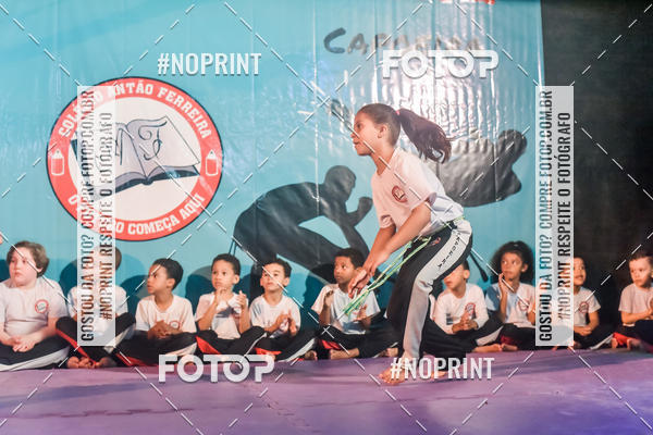 Buy your photos of the eventApresenta��o de Capoeira e Ju Jitsu 2019 on Fotop